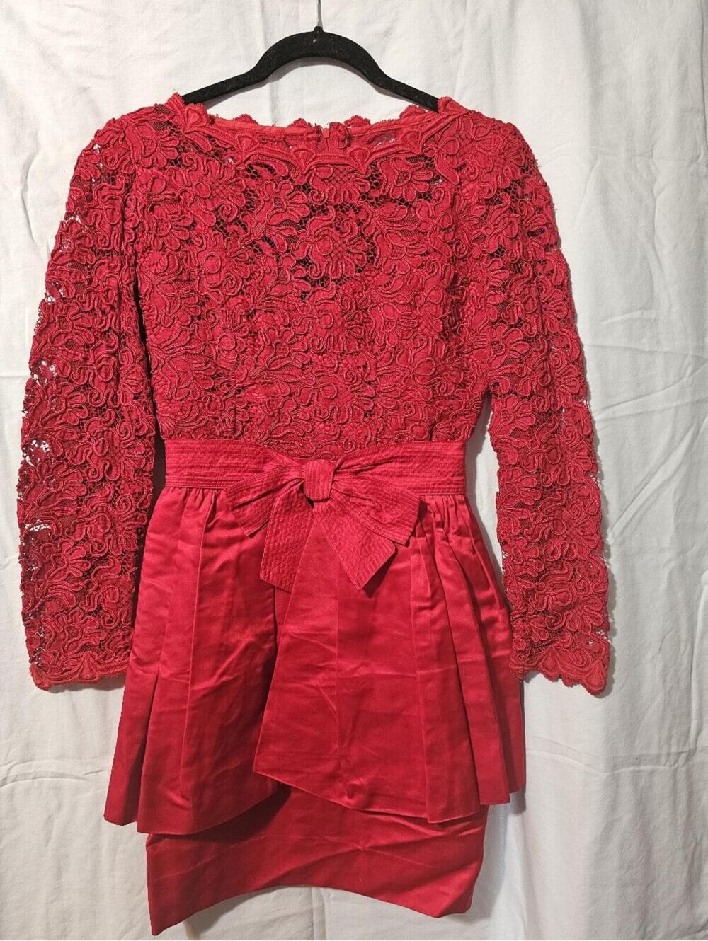 Liancarlo Red Bow-Accent Formal Dress Sz 4